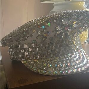 Crystal-Embellished White Decorative Women's Hat